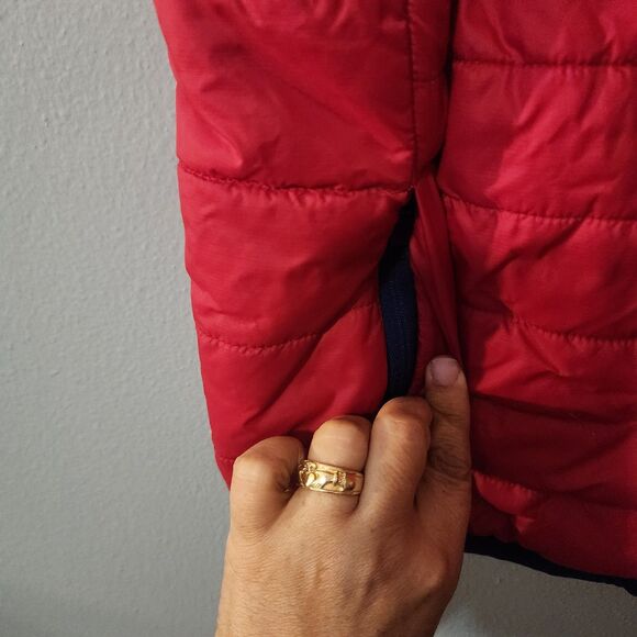 Vineyard Vines Boys Red Blue Nylon Puffer Vest Size Large - Picture 5 of 11